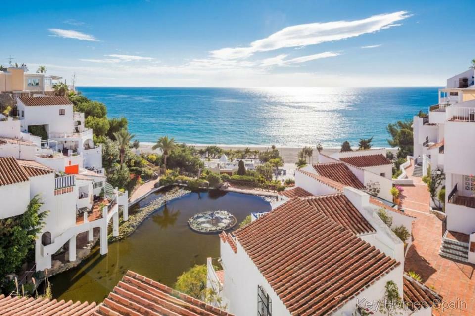 Hotel Bajamar Ancladero Playa Nerja Exterior foto