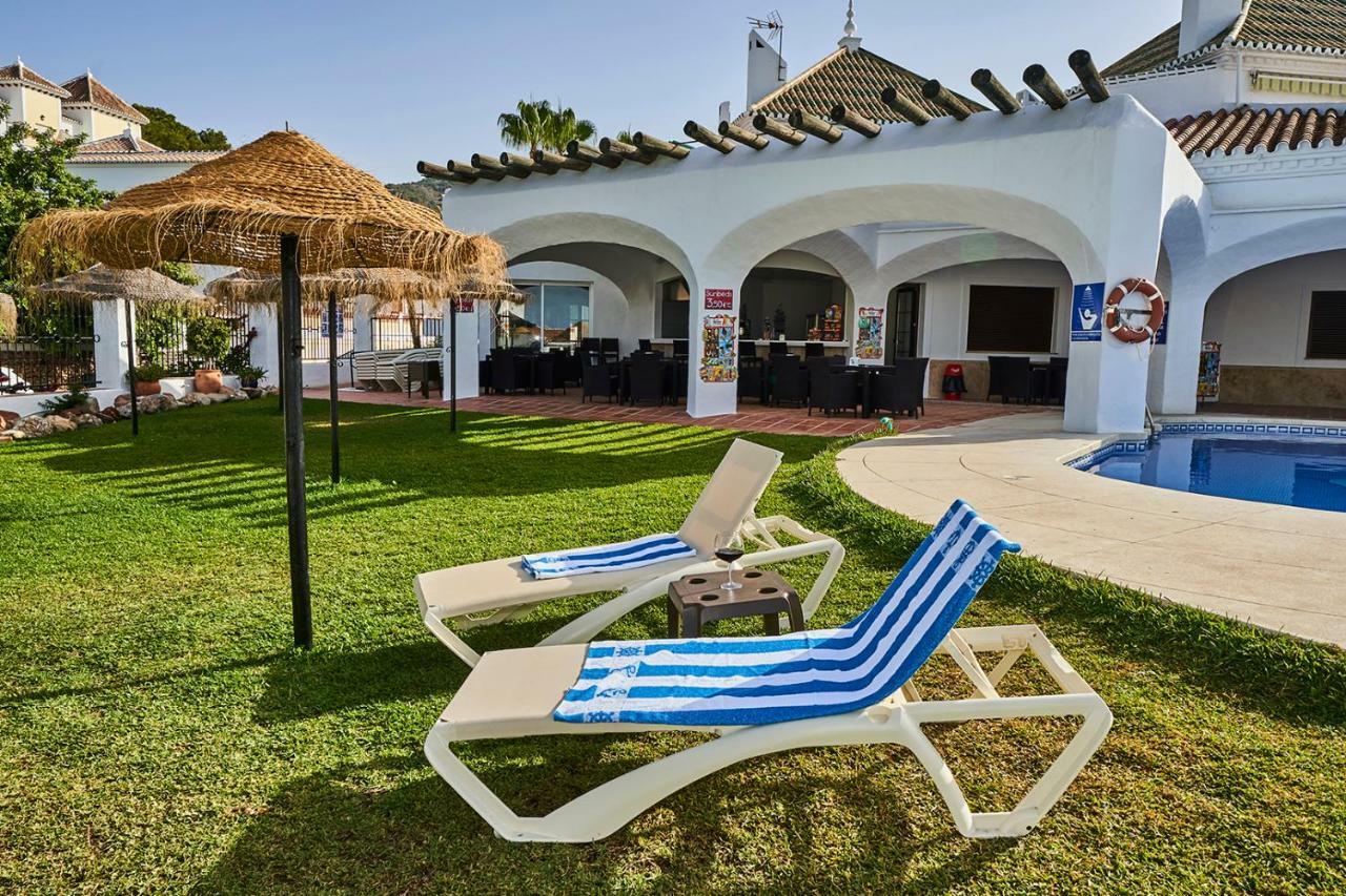 Hotel Bajamar Ancladero Playa Nerja Exterior foto